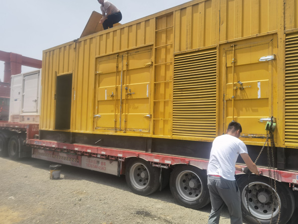 惠山除了负载情况和发动机维护,还有哪些因素会影响 200kw 柴油发电机的油耗?